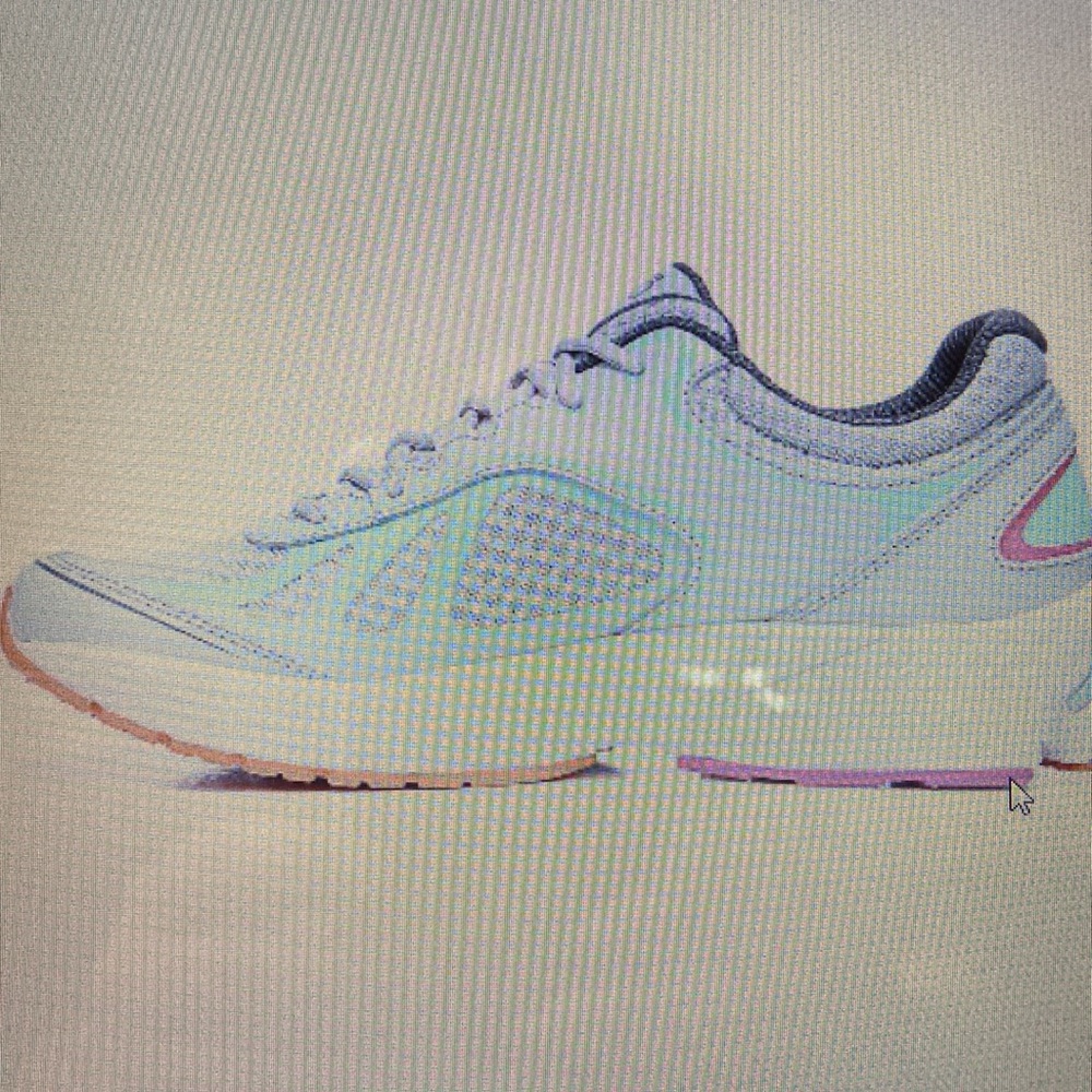 Womens runners - Picture 2 of 2